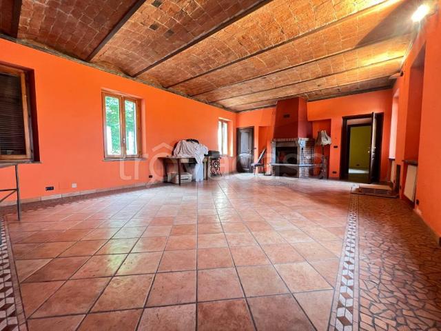 Rustico in vendita a Piemonte, Asti
