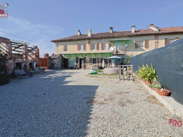 Rustico in vendita a San Grisante, Crescentino