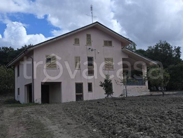 Rustico in vendita a Lioni, Avellino