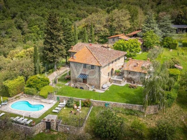Rustico in vendita a Loro Ciuffenna, Toscana