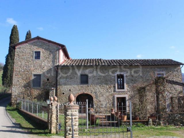 Rustico in vendita a Vicchio, Toscana