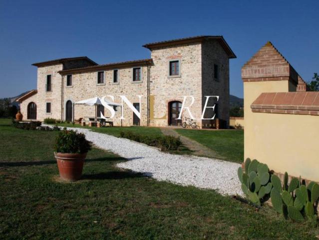 Rustico in vendita a Bizzarrino, Montevettolini