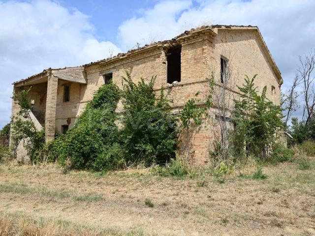 Rustico in vendita a Marche, Macerata