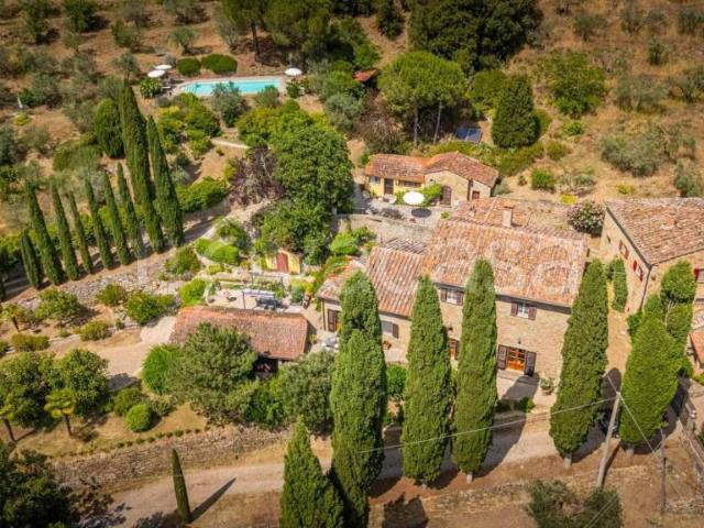Rustico in vendita a Castiglion Fiorentino, Toscana