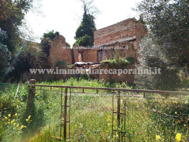 Rustico in vendita a Marche, Macerata
