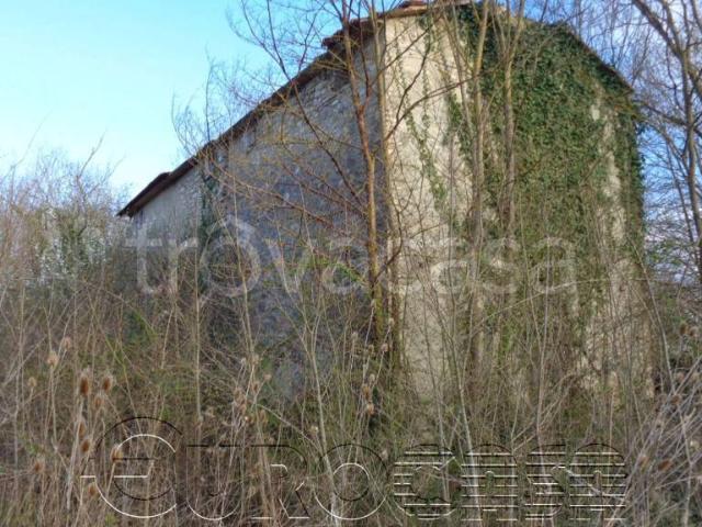 Rustico in vendita a Montone, Umbria