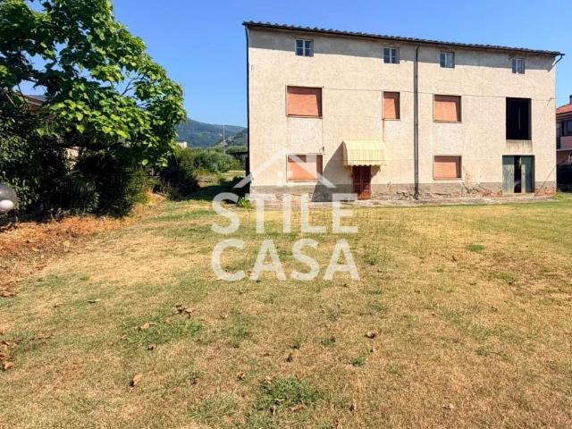 Rustico in vendita a Colle del Lupo, Uzzano E Castello