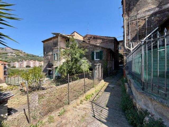 Rustico in vendita a Imperia, Liguria