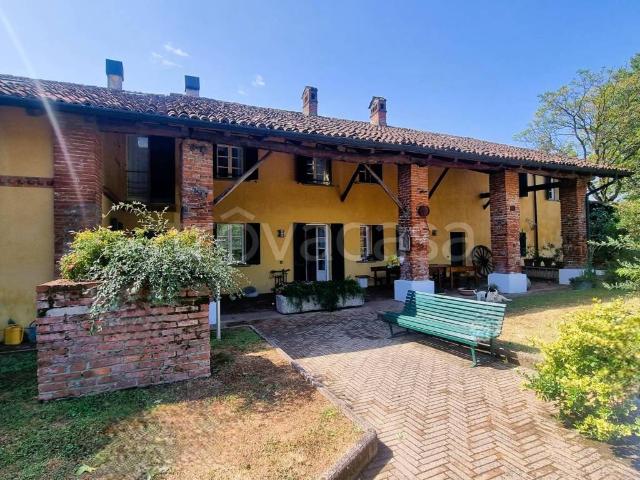 Rustico in vendita a Pieve Emanuele, Lombardia