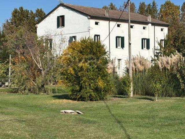 Rustico in vendita a Poggio Rusco, Lombardia