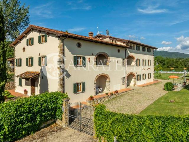Rustico in vendita a Poppi, Toscana