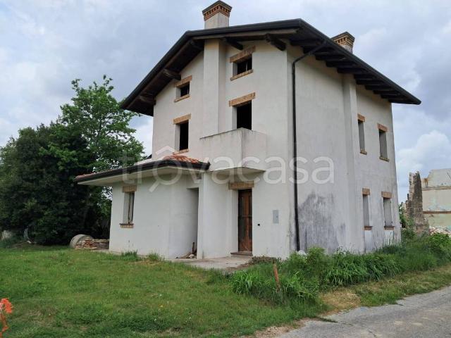 Rustico in vendita a Pramaggiore, Veneto