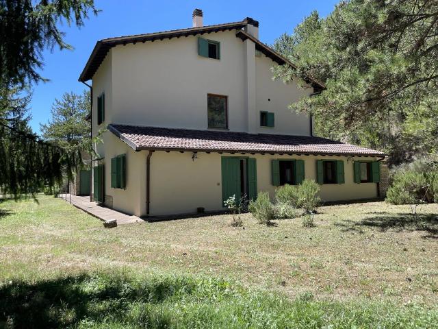 Rustico in vendita a Preci, Umbria