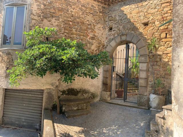 Rustico in vendita a Prignano Cilento, Campania