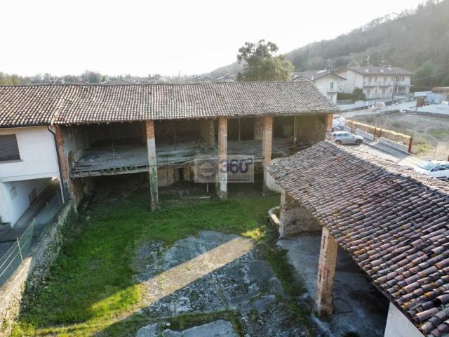 Rustico in vendita a Fantecolo, Provaglio d'Iseo
