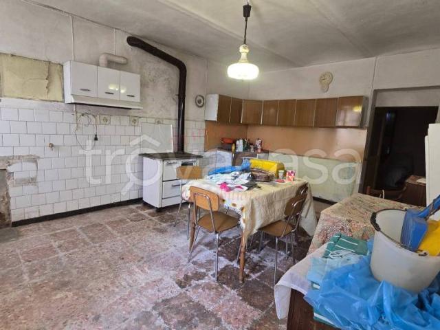 Rustico in vendita a Piemonte, Asti