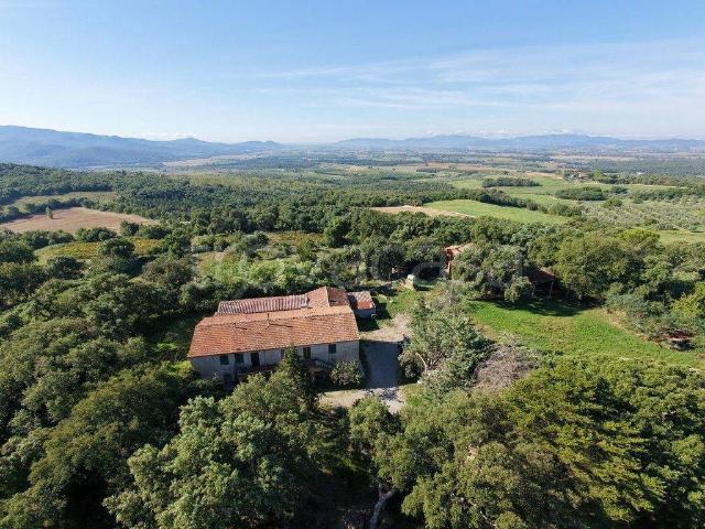 Rustico in vendita a Podere Cannucceto, Roccastrada