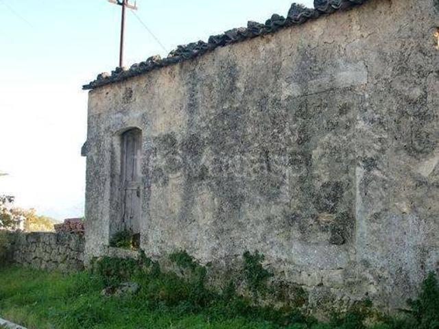 Rustico in vendita a Rocchetta A Volturno, Molise