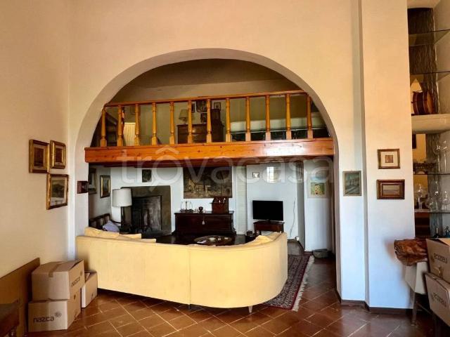 Rustico in vendita a La Scala, San Miniato