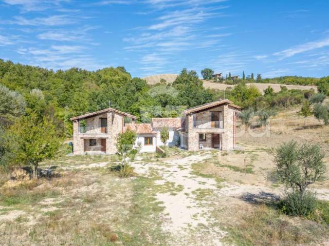 Rustico in vendita a San Venanzo, Terni
