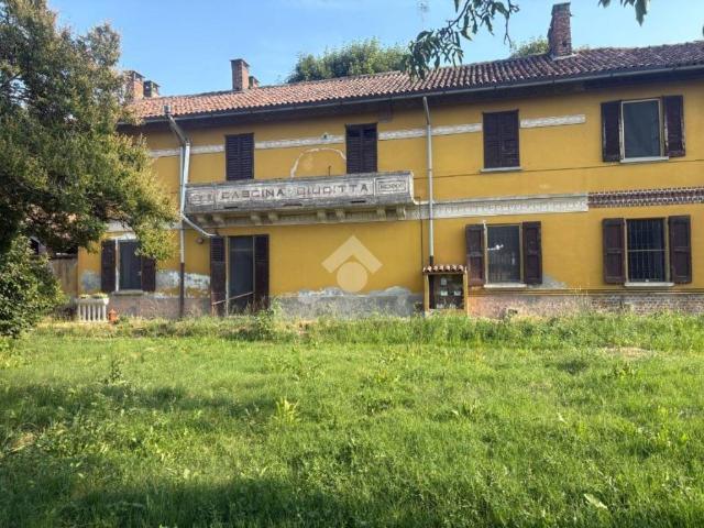 Rustico in vendita a Siziano, Lombardia