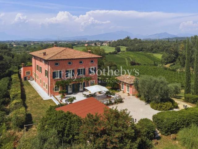 Rustico in vendita a Sona, Veneto