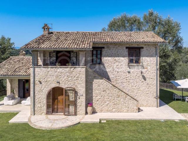 Rustico in vendita a San Giorgio, Tarano
