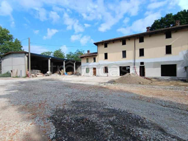 Rustico in vendita a Terranova Dei Passerini, Lombardia