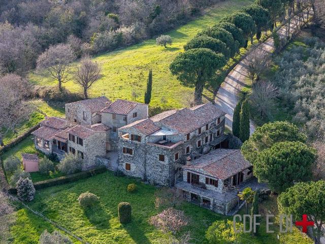 Rustico in vendita a Montieri, Toscana