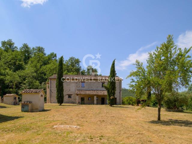 Casa in vendita a Umbertide, Umbria