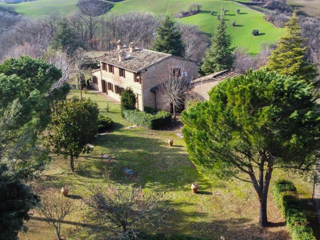 Casa in vendita a Maciolla, Marche