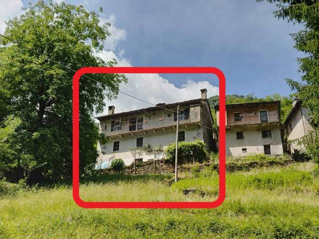 Rustico in vendita a Valle Cannobina, Piemonte