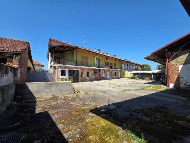 Rustico in vendita a Casabianca, Piemonte