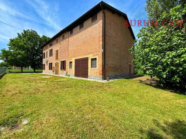 Rustico in vendita a Unione dei comuni del Sorbara, Nonantola