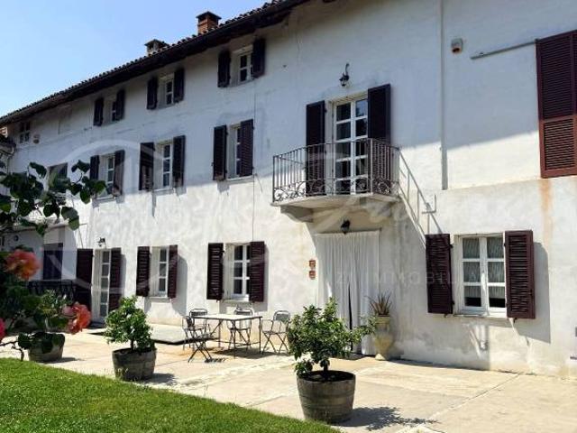 Rustico in vendita a Piemonte, Asti