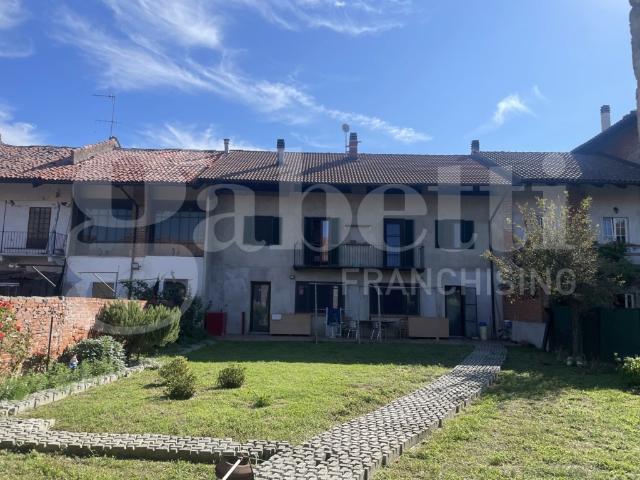 Rustico in vendita a Cascina Era, Vische