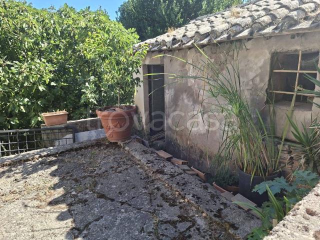 Rustico in vendita a Campolungo, Viterbo