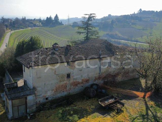 Rustico in vendita a Piemonte, Asti