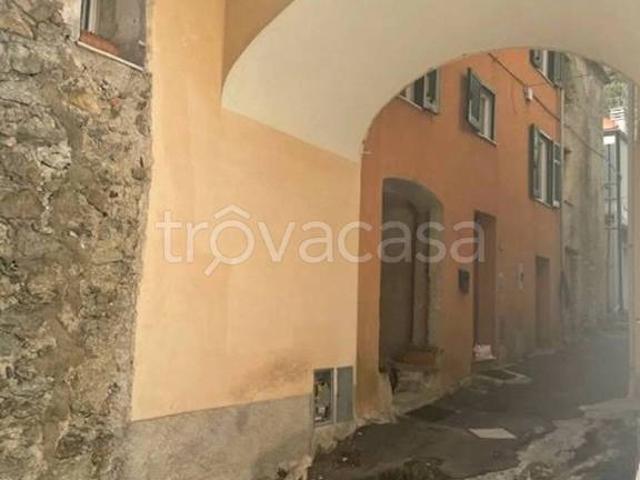 Rustico in vendita a Ellera, Albisola Superiore