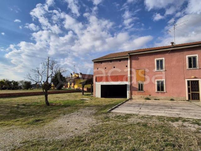 Rustico in vendita a Gazzolo, Arcole