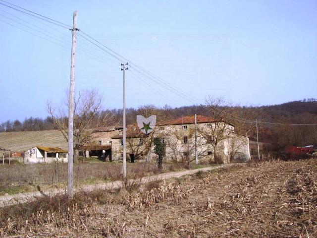 Rustico in vendita a Palazzo del Pero, Arezzo