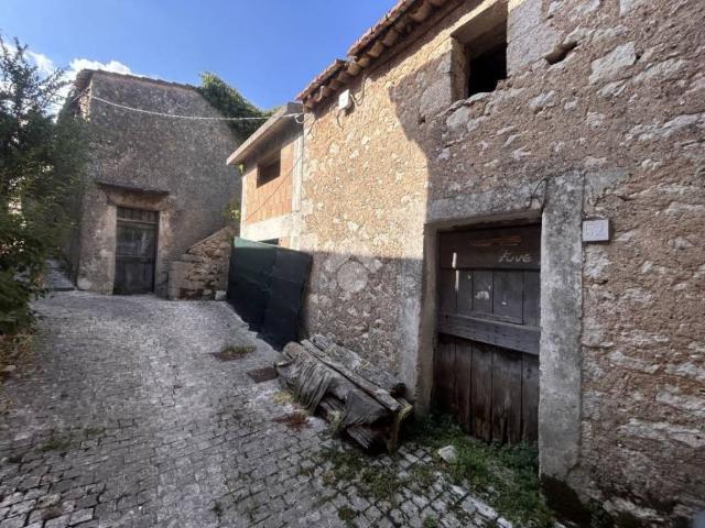 Rustico in vendita a Colle, Atina