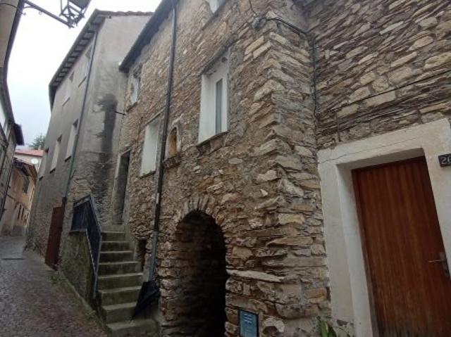 Rustico in vendita a Poggialto, Aurigo