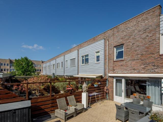 Appartement te huur in Den Haag, Nassaubuurt