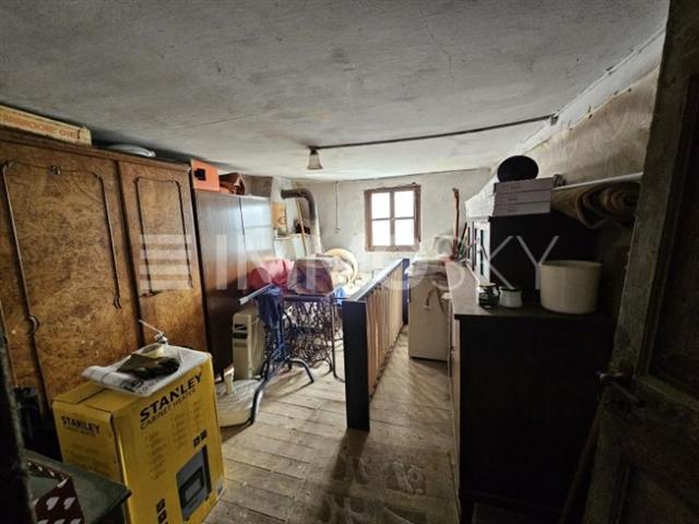 Haus kaufen in Serravalle, Tessin