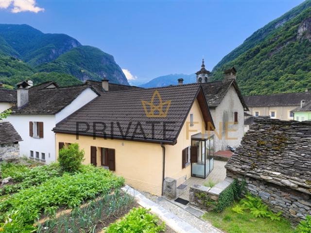 Einfamilienhaus kaufen in Cevio, Tessin