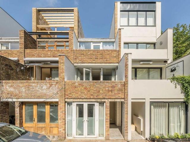 House for rent in Lancaster West Estate, Greater London