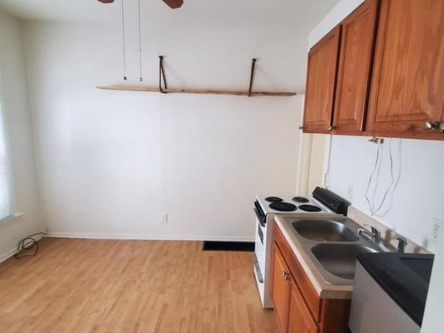 Apartment for rent in Oak Hill, New York