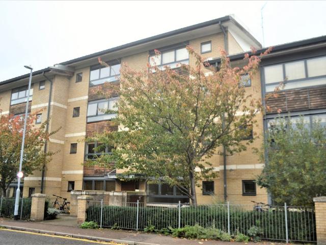 Studio for rent in Arbury, Cambridgeshire
