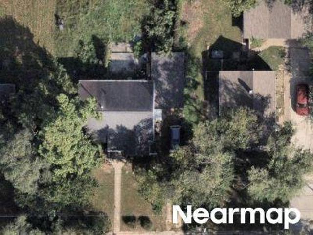 House for sale in Waterloo, Iowa